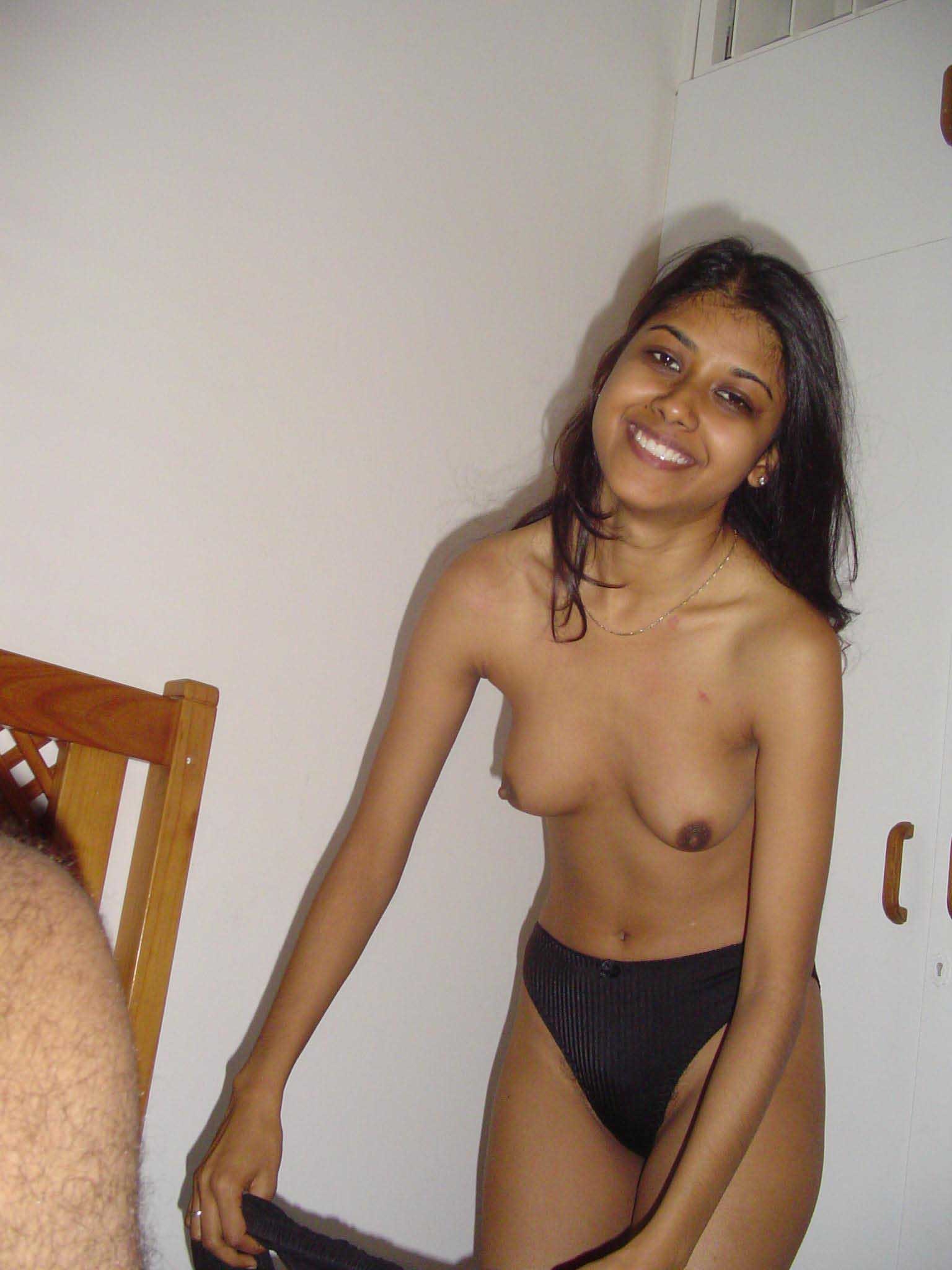 Winger recomended indian fat girls nude pics in
