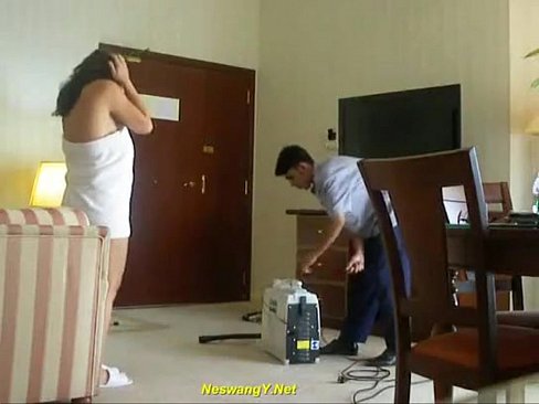 Home P. reccomend wife flashing room service