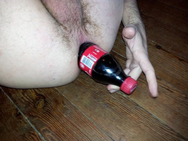 Coke bottle anal