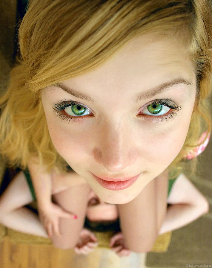 Green eyes teen