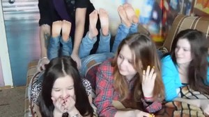 Teen feet tickle russia