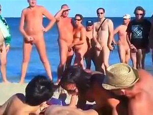 best of Nudiste voyeur plage